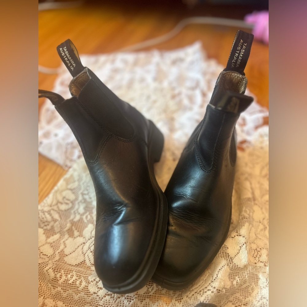 Blundstone Black Chelsea Ankle Boots